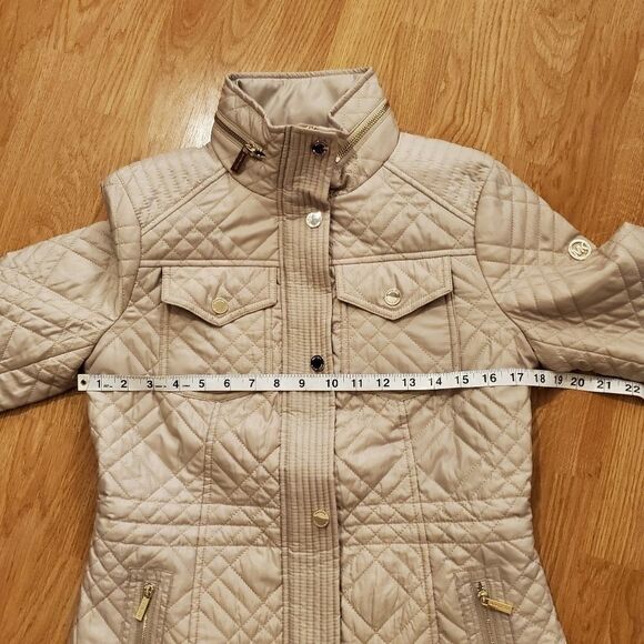 Michael Kors Missy Quilted Anorak Jacket - Picture 9 of 14